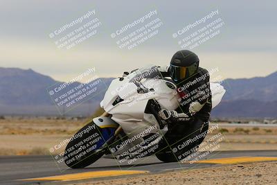 media/Jan-14-2023-SoCal Trackdays (Sat) [[497694156f]]/Turn 9 Inside (11am)/